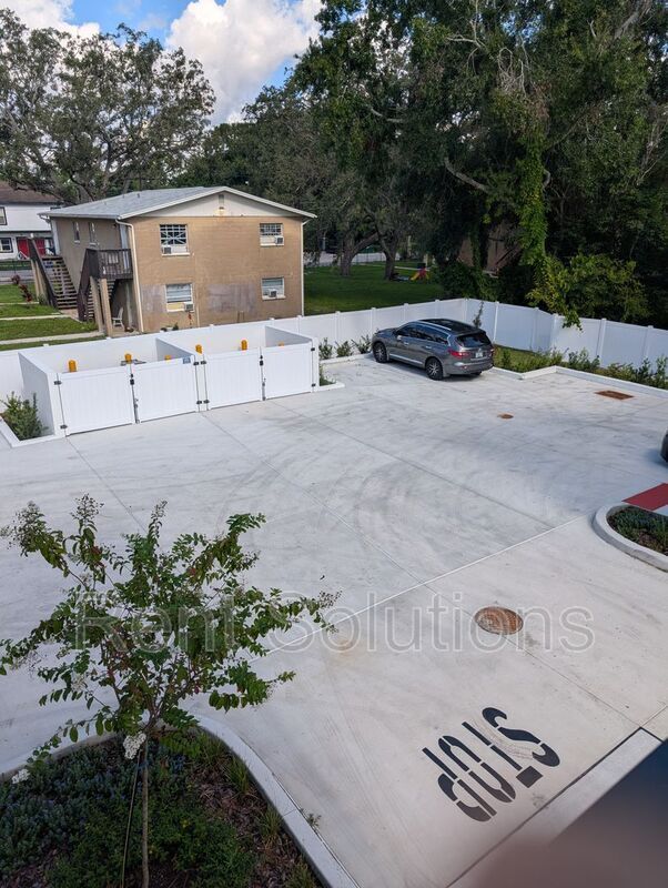 Building Photo - 13612 N 22nd St