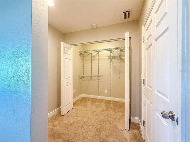 Building Photo - 7401 16th St N