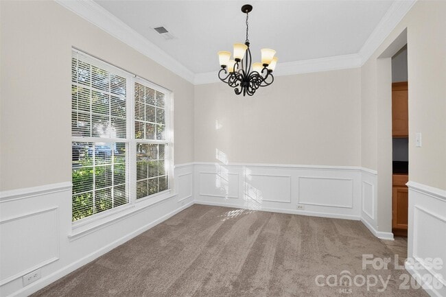 Building Photo - 3003 Moonstone Ln
