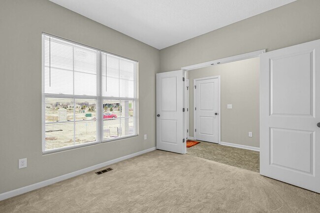 Building Photo - 3832 Eagles Landing Dr