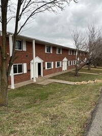 Building Photo - 633 American St