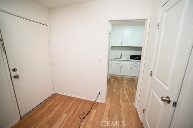 Building Photo - 7745 Laurel Canyon Blvd