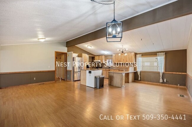 Building Photo - 16388 Rd I NE