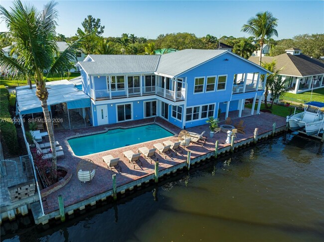 Building Photo - 474 Peninsula Dr