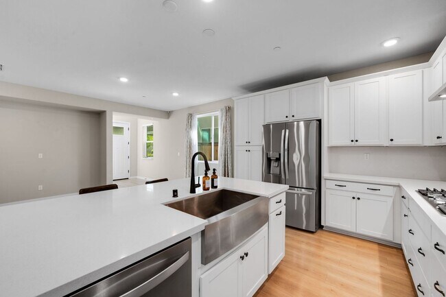 Building Photo - Modern 4BR Sacramento Home with Exclusive Clubhouse!