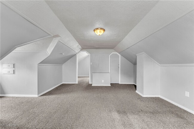 Building Photo - 15605 Benhoff Dr