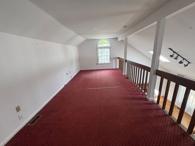 Building Photo - Montgomery Township 3 Bedroom 2.1 Bath Colonial with loft for rent $3,200/month