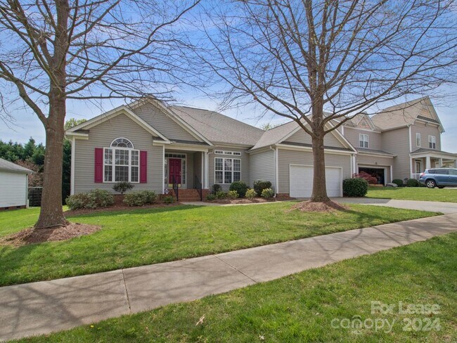 Building Photo - 20309 Northport Dr