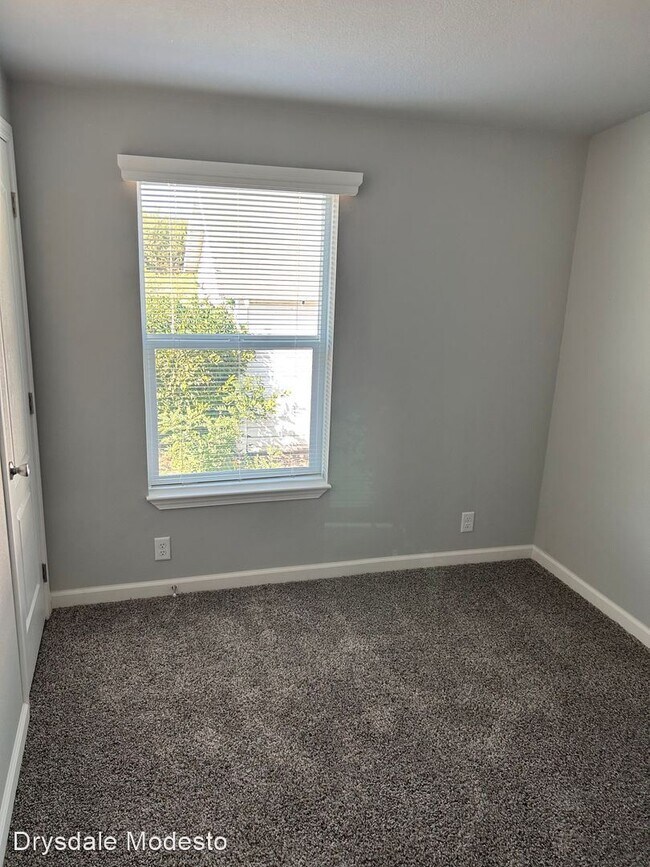 Building Photo - 2 br, 1.5 bath House - 3623 Toomes Rd.