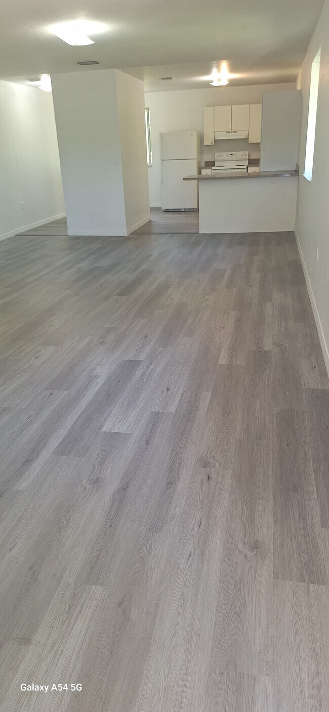 Building Photo - 674 NW 46th St