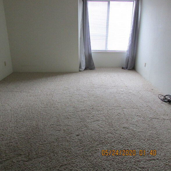 Building Photo - 420 Wright St