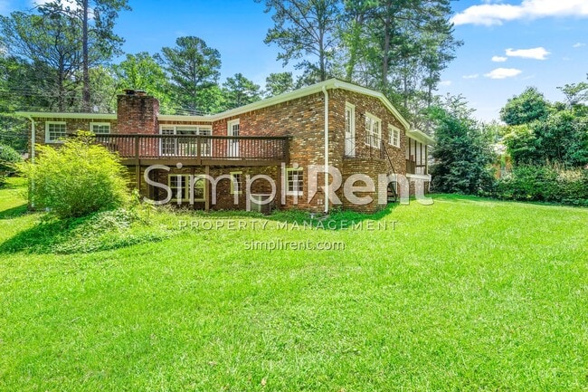 Building Photo - Charming 4 Bd / 2 Bath in College Park!