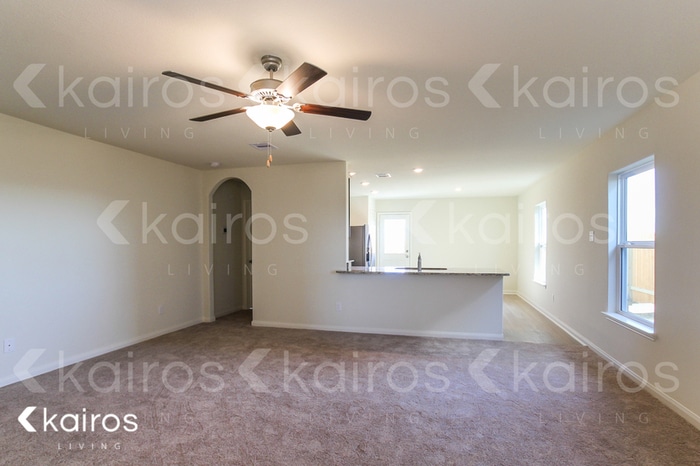 Building Photo - 8418 Longshore Slope Rd