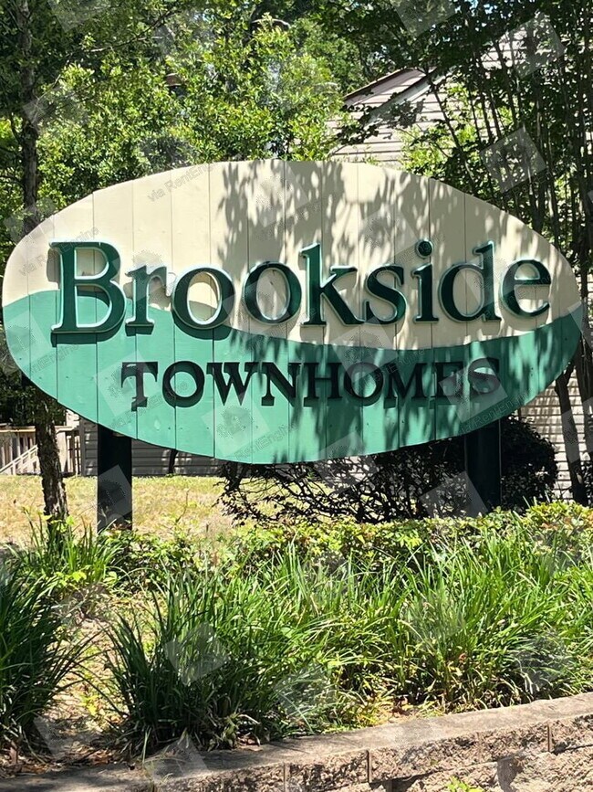 Building Photo - 4278 Brookside Dr