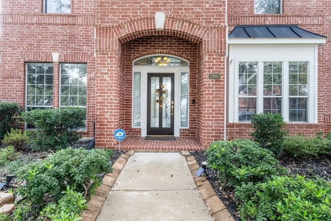 Building Photo - 3902 Lakeridge Canyon Dr