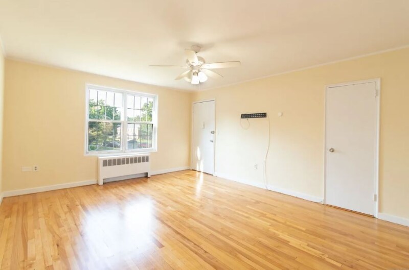Building Photo - 35 Nob Hill Cir