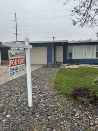 Building Photo - This charming 2-bedroom, 1-bathroom home in the heart of Modesto