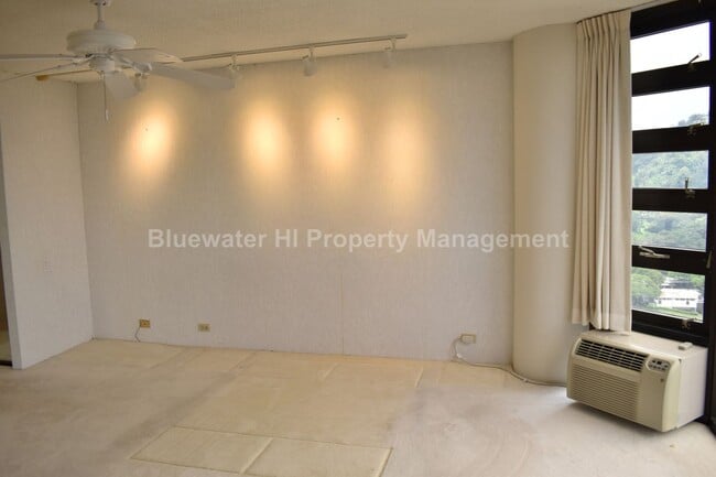 Building Photo - Craigside 2/2/2, 1656 sq. ft (Nuuanu Area)