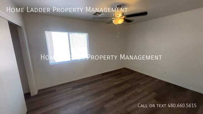 Building Photo - 22808 W La Pasada Blvd
