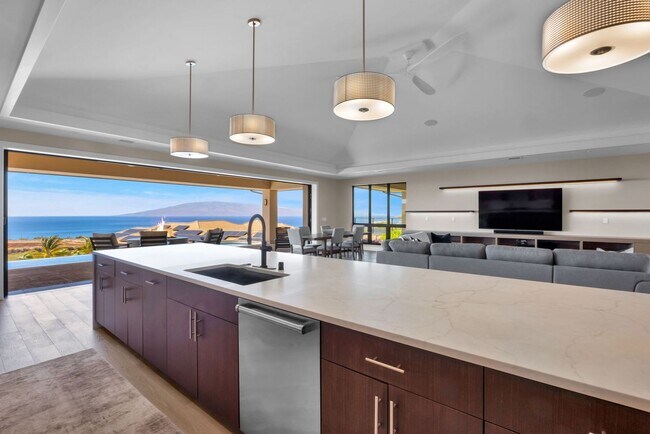 Building Photo - Luxury Ocean View Estate with Infinity Poo...