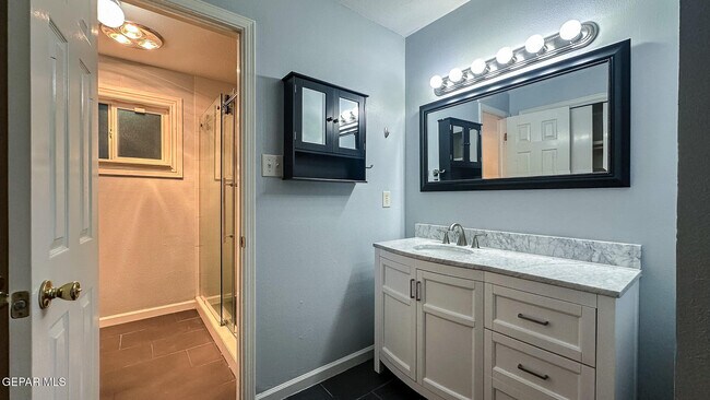 Building Photo - 6916 Polvadera Dr