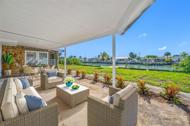 Building Photo - 7930 Causeway Blvd S