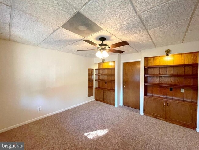 Building Photo - 22322 Greenview Pkwy