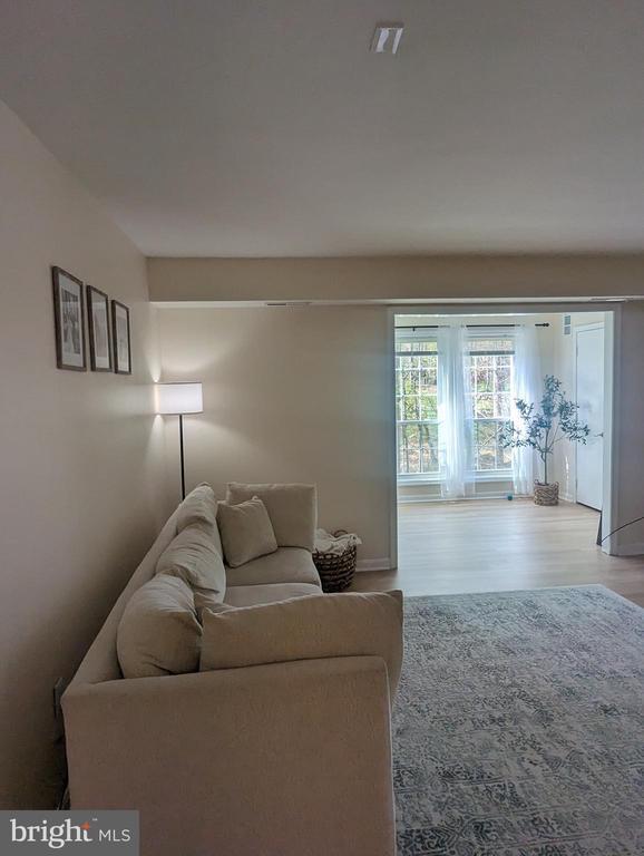 Building Photo - 12070 Cardamom Dr