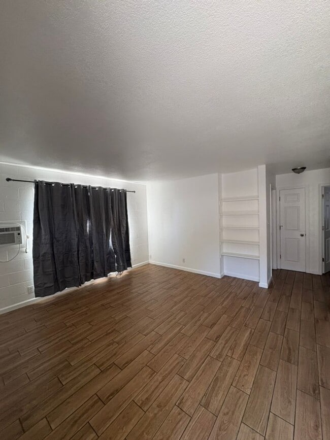 Building Photo - 408 Highland Ave