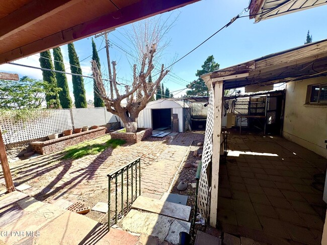 Building Photo - 7512 Kingman Dr