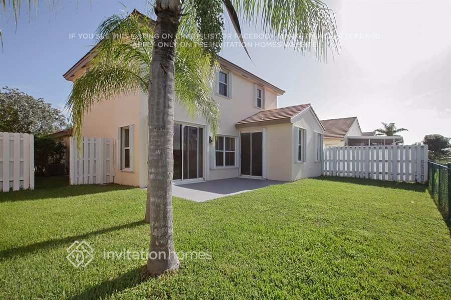 Building Photo - 18542 NW 22nd St