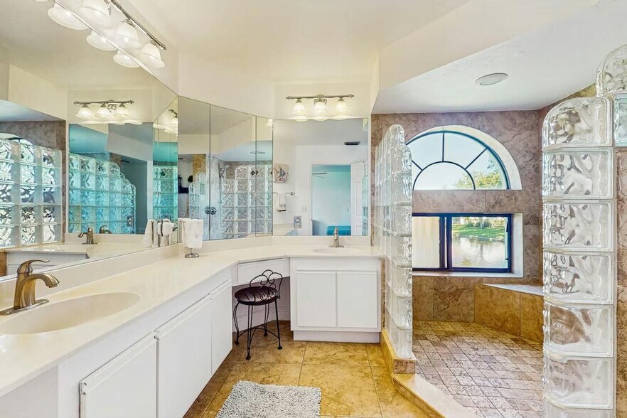 Building Photo - 655 Windsurf Ln