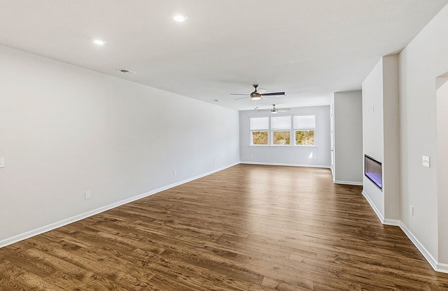 Building Photo - 148 Herrick Pl
