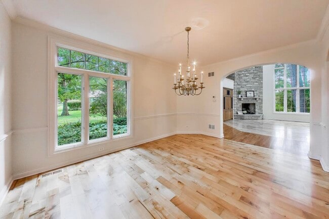 Building Photo - 1620 Timber Woods Ln