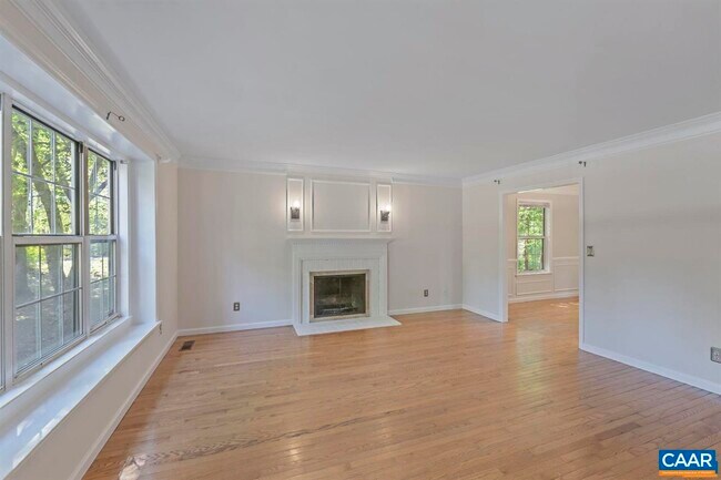Building Photo - 3104 Mollifield Ln