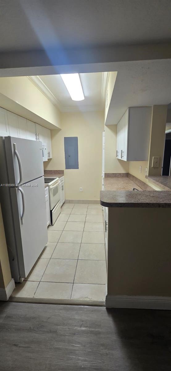 Building Photo - 230 SW 117th Terrace