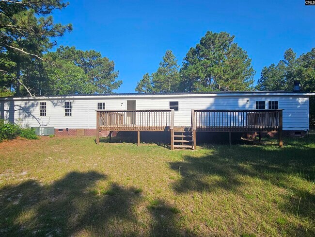 Building Photo - 117 E Woods Ct