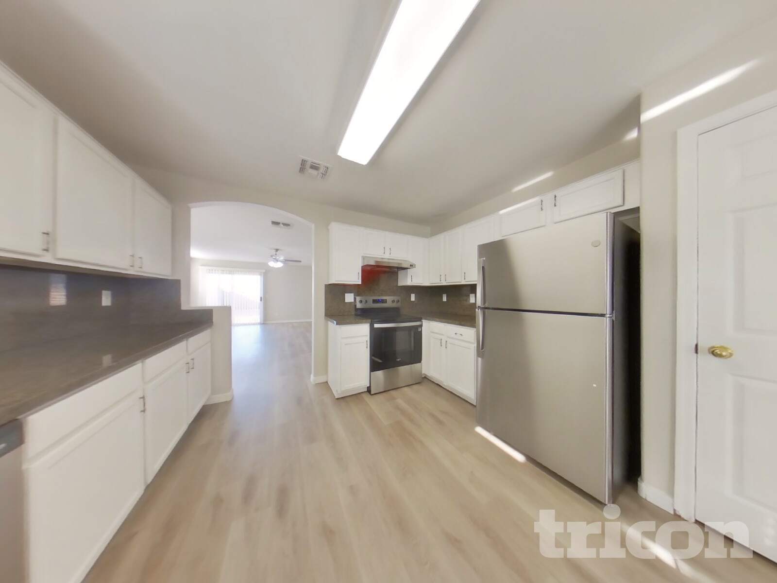 Building Photo - 7437 W Elwood St