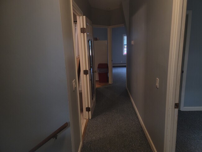 Building Photo - 651 Fall River Ave