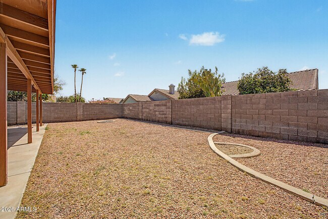 Building Photo - 9969 W MacKenzie Dr