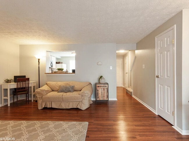 Building Photo - 9504 Quarry Bridge Ct