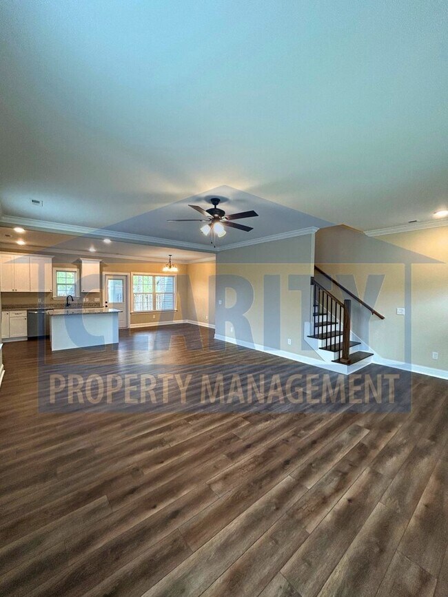 Building Photo - *Brand New* 4 bedroom home!