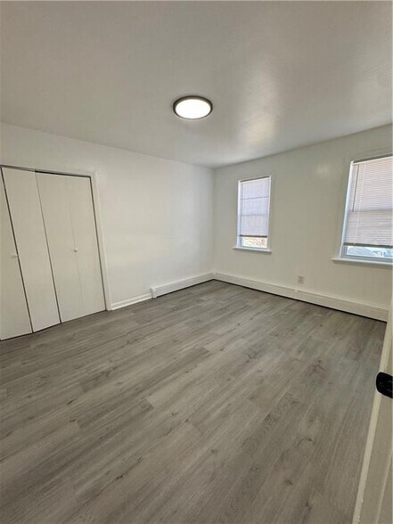 Building Photo - 93 Stanton St