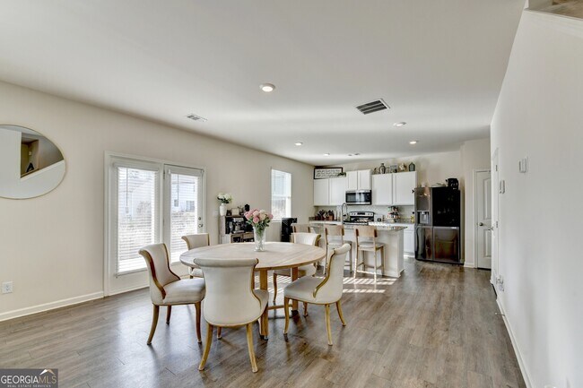 Building Photo - 52 Brode Ln