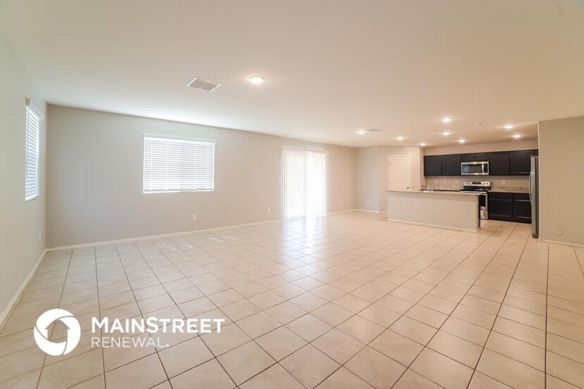 Building Photo - 8704 S 253rd Dr