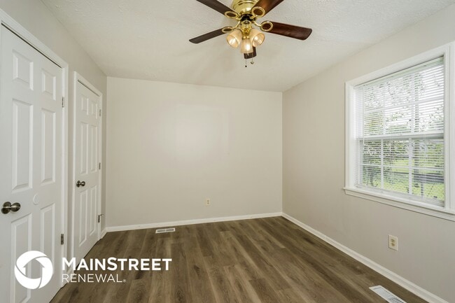 Building Photo - 1805 Wenatchee Pl
