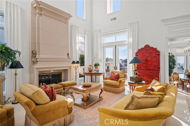 Building Photo - 7 Vista Luci