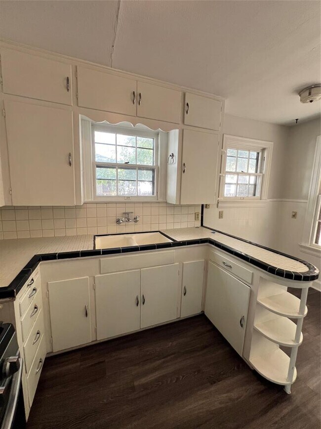 Building Photo - 3009 French Pl