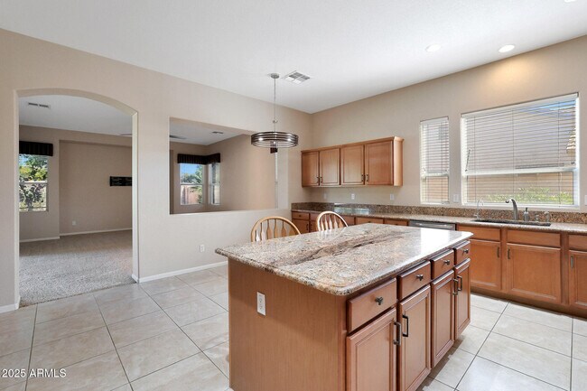Building Photo - 21919 N 79th Ave