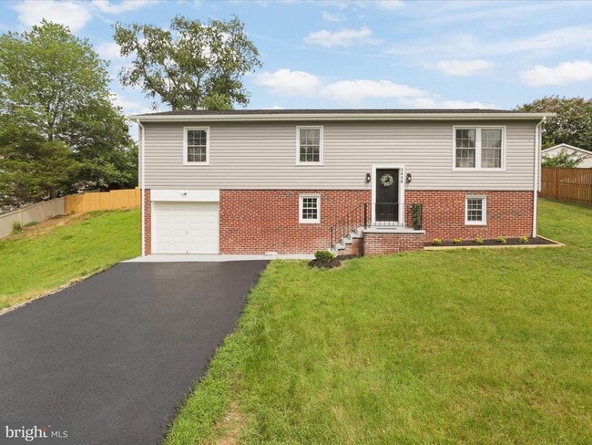 Building Photo - 3416 Sunny View Dr